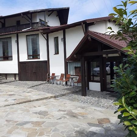 No Comment Rustic Hotell Curtea de Argeş Eksteriør bilde